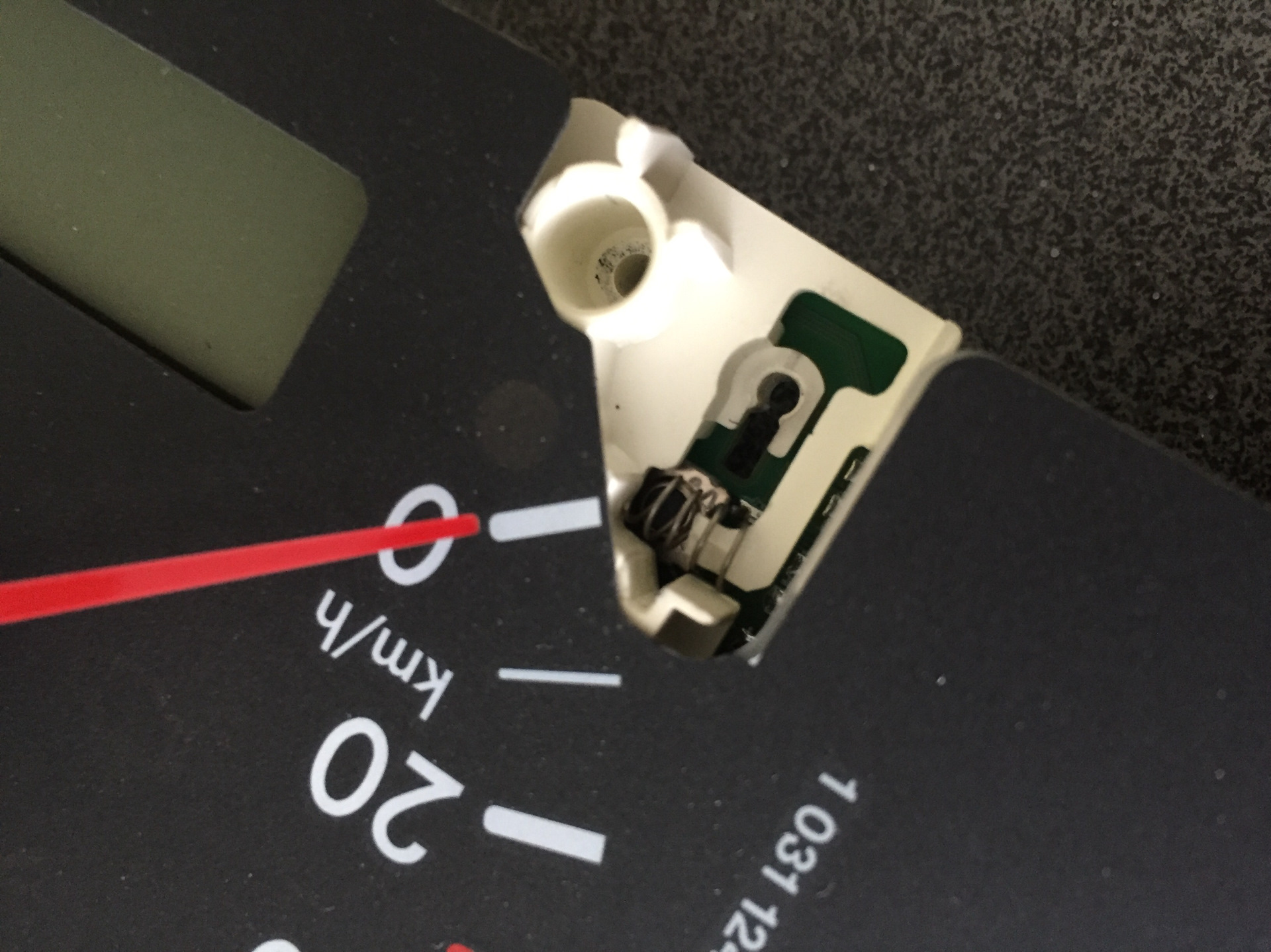 Не работает кнопка сброса. Кнопка перезагрузки на системном блоке. Кнопка перезагрузки смартфона. Не работает кнопка сброса. Не работает кнопка сброса.