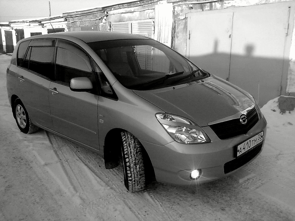 Королла спасио 121 кузов. Toyota Spacio 121 рейлинги. Toyota Spacio. Тойоты Спасио е121. Спасио 2003.