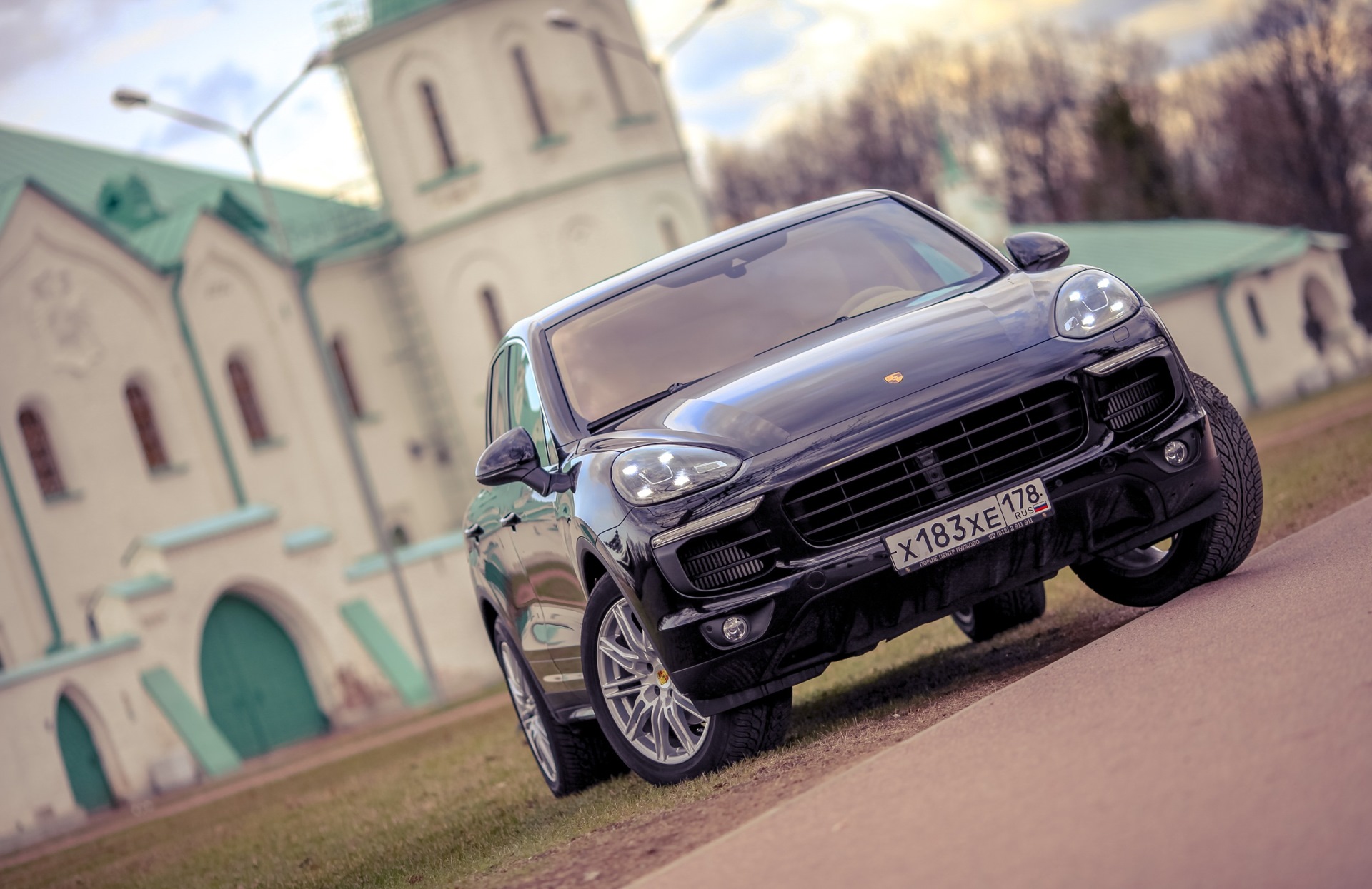 Porsche Cayenne Drive