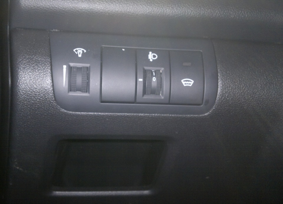 Установка блока регулировки подвсетки — KIA Cerato (2G), 1,6 л, 2011 ...