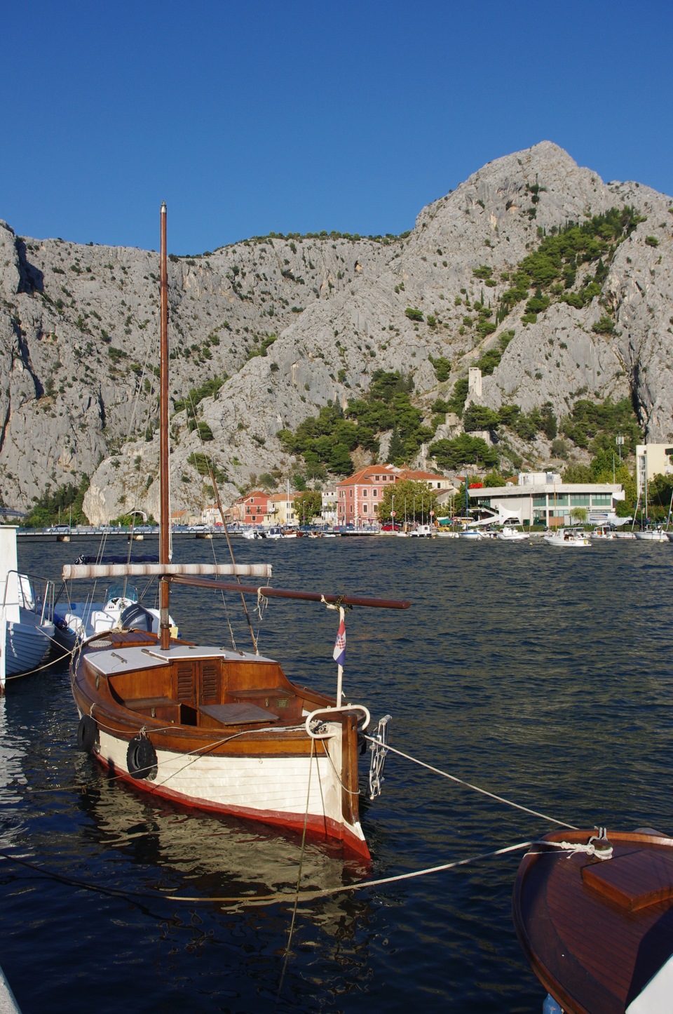 На Патриоте в Хорватию и обратно. Пиратский Омиш. Окончание. — УАЗ ...