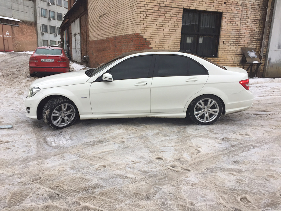 Фото в бортжурнале Mercedes-Benz C-Class (W204)
