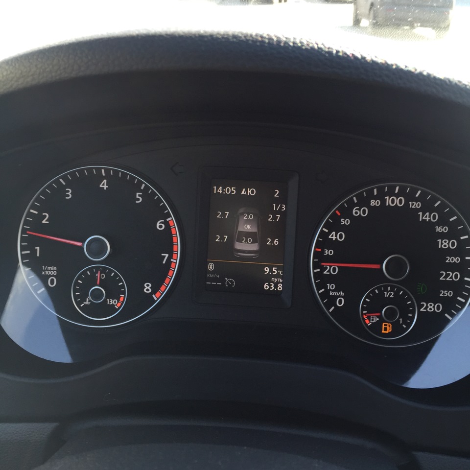 Фото в бортжурнале Volkswagen Jetta VI. Запчасти на фото: 6080100