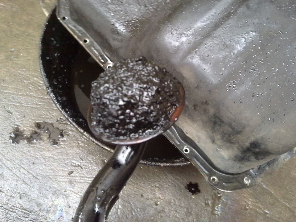 Решил поменять прокладку клапанной крышки после покупки… — Mazda 323 V ...