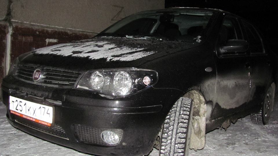 Альбеа черный. Альбеа черный. Фиат альбеа 2011. Фиат альбеа с черными фарами. Фиат альбеа до 50000 в йошкар-оле.