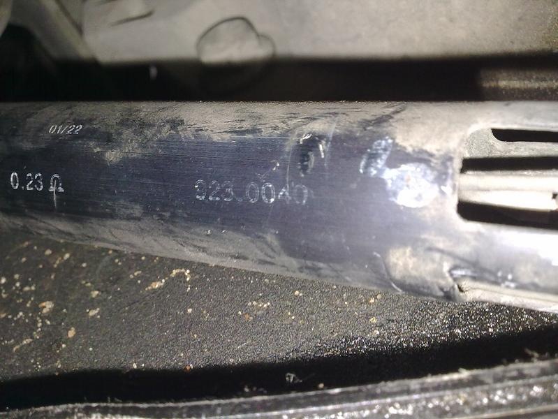 Фото в бортжурнале Volvo V40 (1G). Запчасти на фото: 9230040