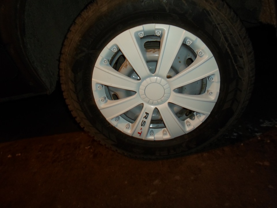 Прикупил колпачки на зиму!Как вам? — Lada 21099, 1,6 л, 2009 года ...