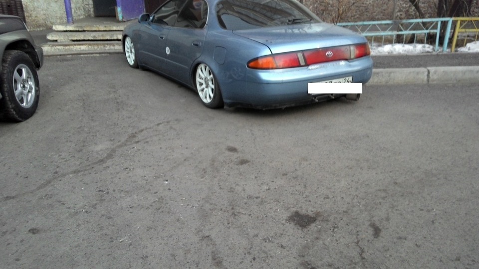 Занижение toyota carina e