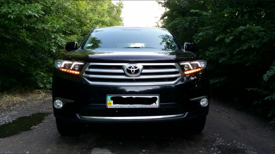 Фара хайлендер 2011. Toyota Highlander 22 Platinum фары. Тюнинговые фары хайлендер 2013. Тойота хайлендер 2012 тюнинг. Варианты ДХО Тойота хайлендер 2.