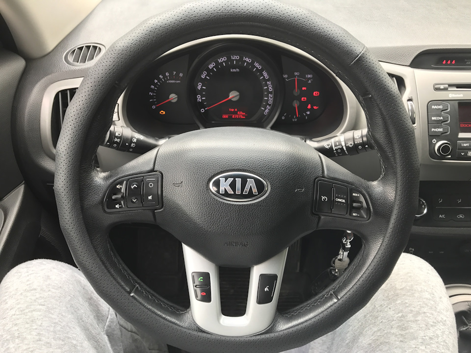 Закусывает руль kia ceed