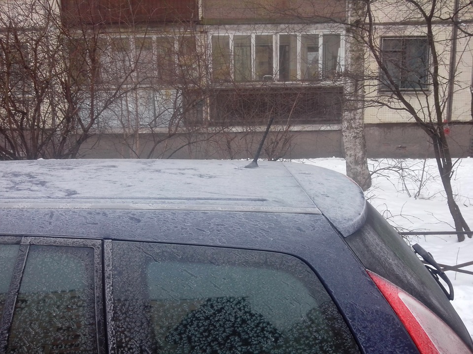 Короткий штырь антенны. — Renault Megane II, 1,5 л, 2008 года ...