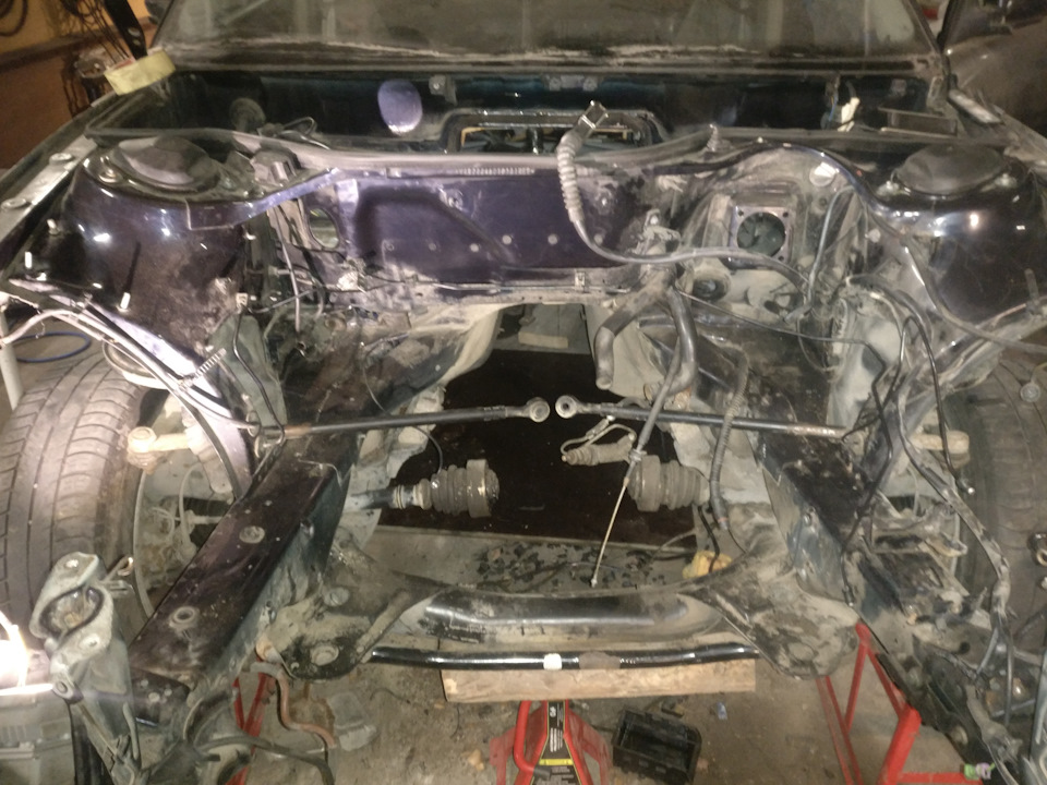 Дневник начинающего свапера. Моторный отсек. Снятие тормозных ...