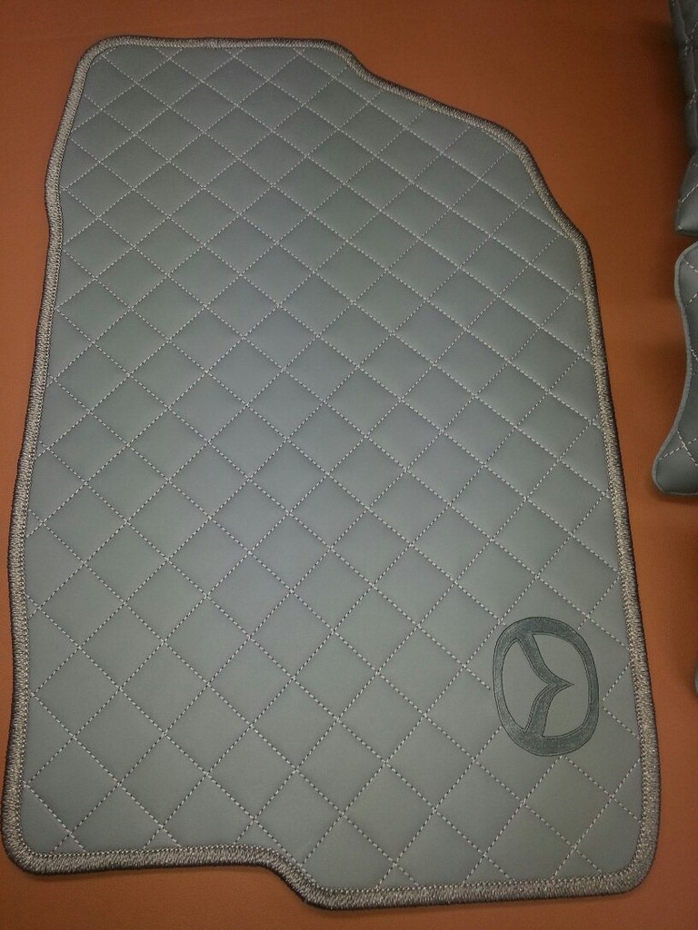 Автоковрики из эко-кожи премиум класса для Mazda — 100kovrikovru на DRIVE2