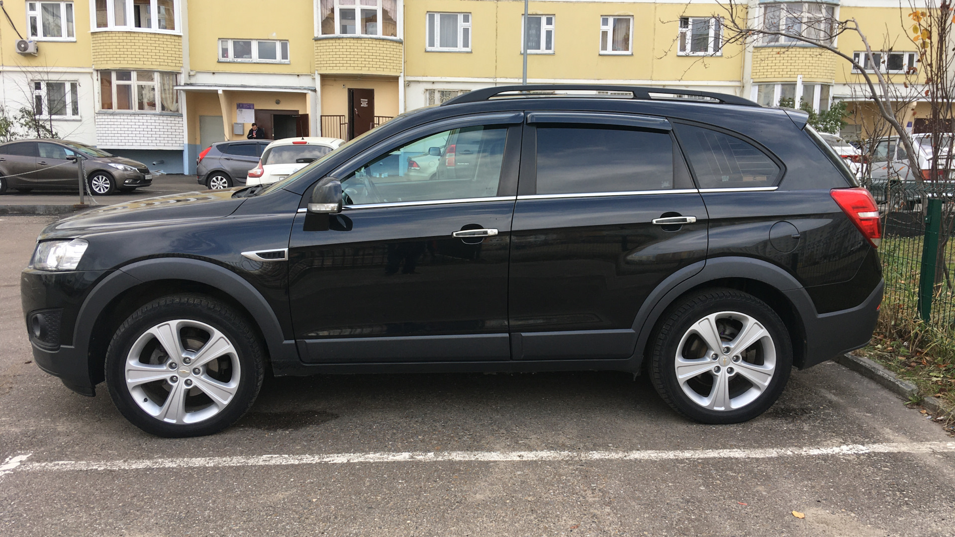 Chevrolet Captiva (1G) 2.4 бензиновый 2014 | Полный привод. 7 мест. на  DRIVE2