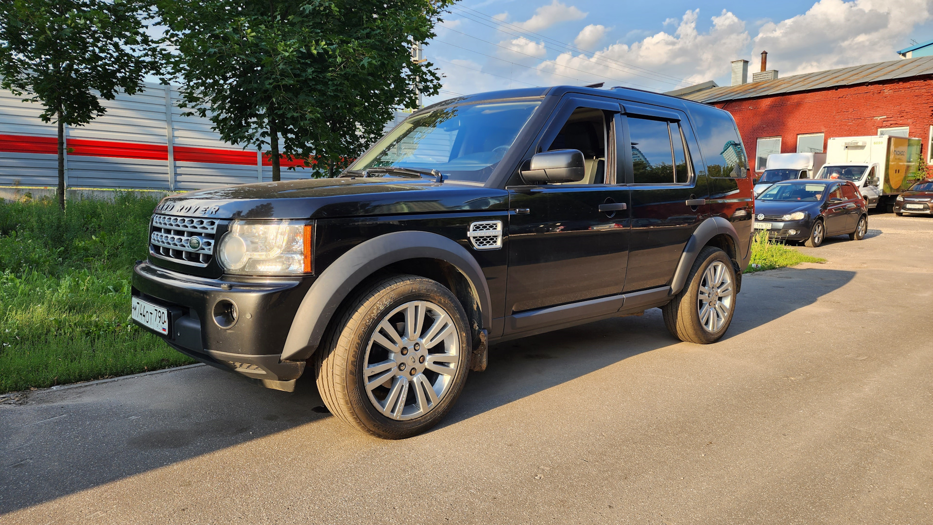 Land Rover Discovery IV 2.7 дизельный 2011 | на DRIVE2