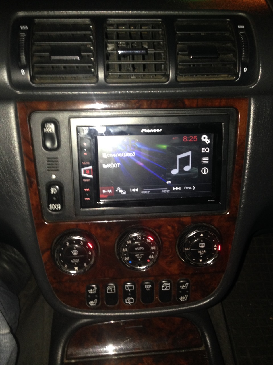 Магнитола мерседес мл 163. Магнитола мл 163. Магнитола в мерседес мл 164. Магнитола андроид на мл 163. 2din android mercedes ml w163.