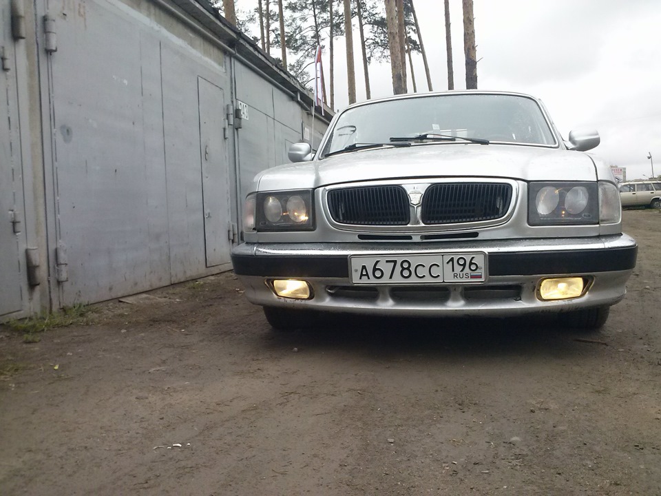 Противотуманные фары 3110. Противотуманные фары 3110. Противотуманки газ 3110. Газ 3110 противотуманки в бампер. Противотуманные фары 3110.