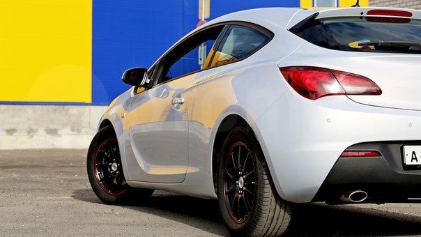 Непонятная вибрация или стук в приборной панели! У кого такое было ...