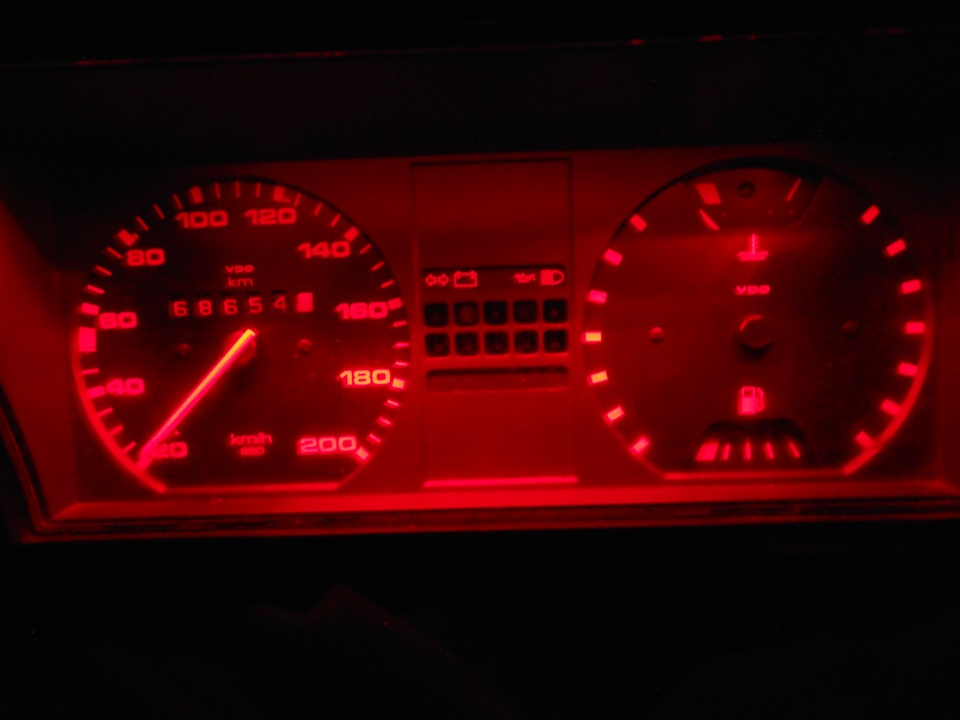 замена зелёной подсветки приборов на красную — Volkswagen Jetta II, 1,8 ...