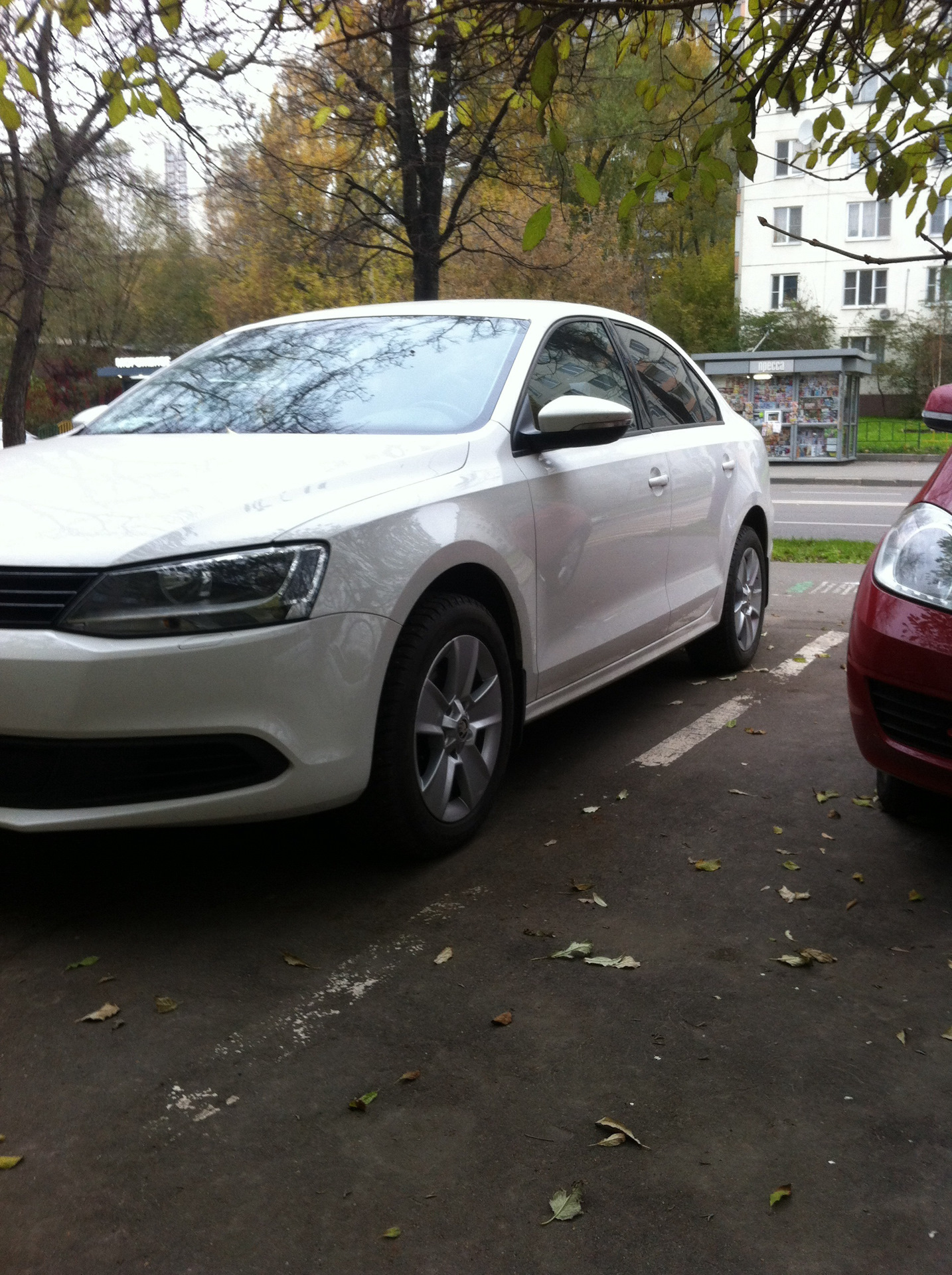 Зима, диски от шкода йети. 7Jx16H2 ET45 — Volkswagen Jetta VI, 1,6 л ...