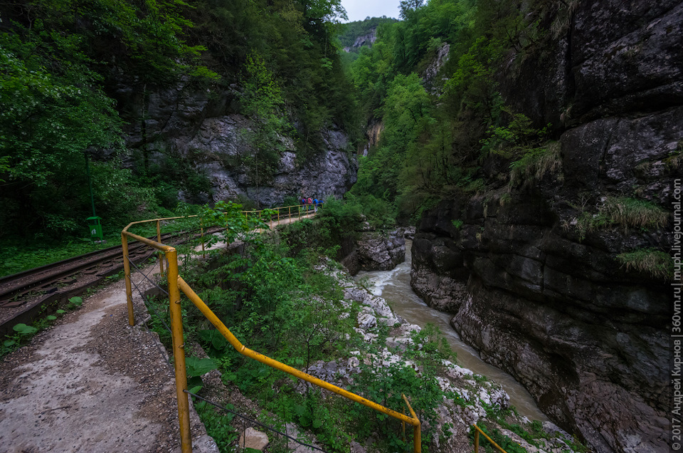 Фото поселка гуамка