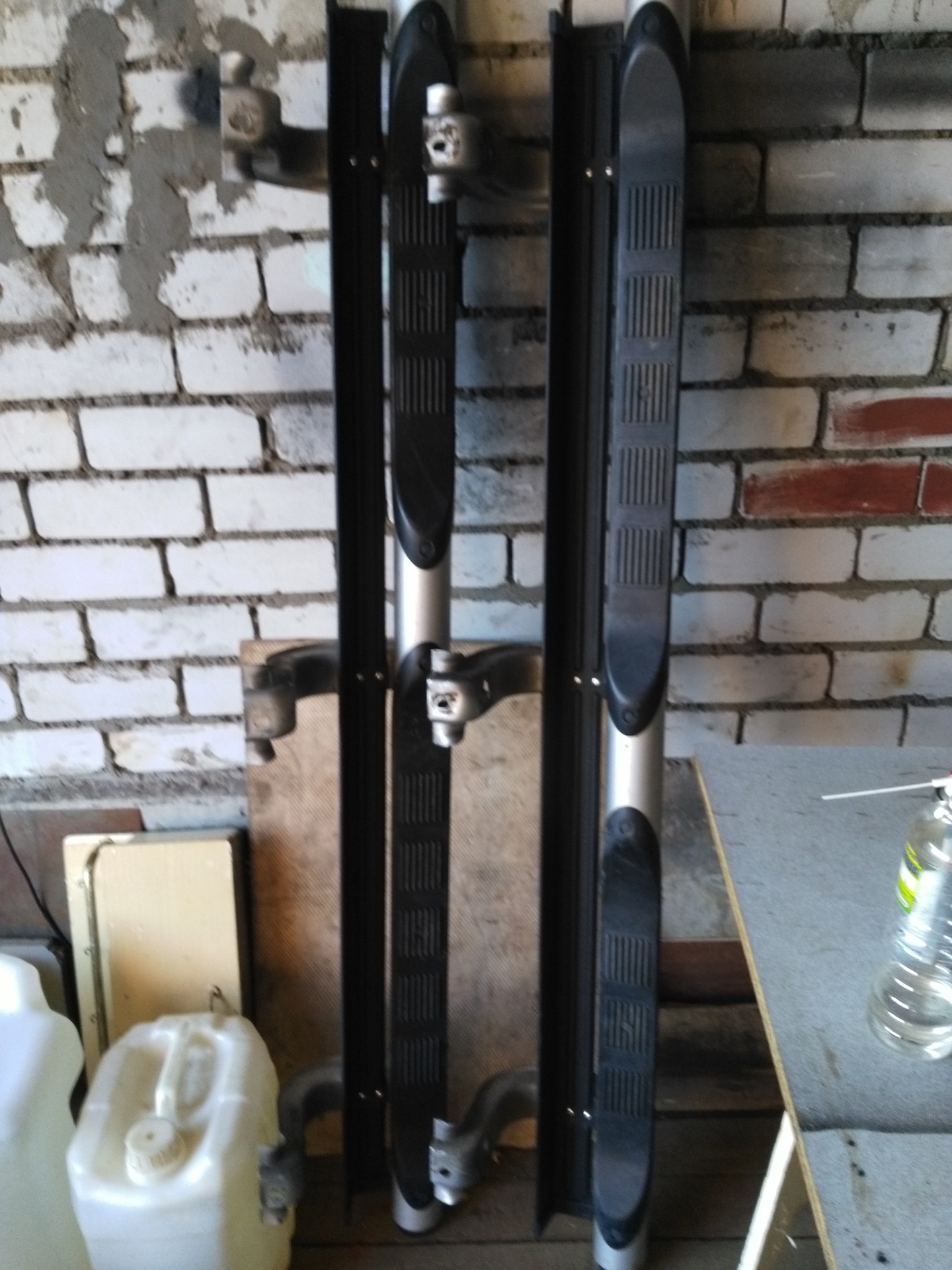 Подножки покрасил — Mitsubishi Pajero Sport (2G), 2,5 л, 2011 года ...