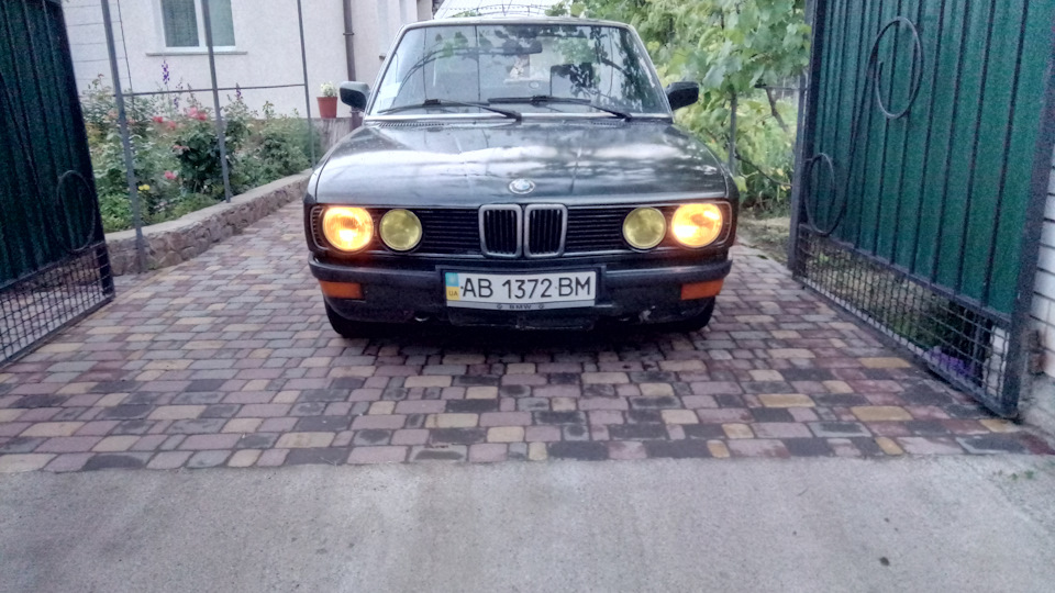 BMW 5 series 2,4 td Френкі