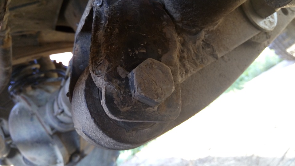 Валим кастор! И заодно меняем передний кардан. — УАЗ Patriot, 2,3 л ...