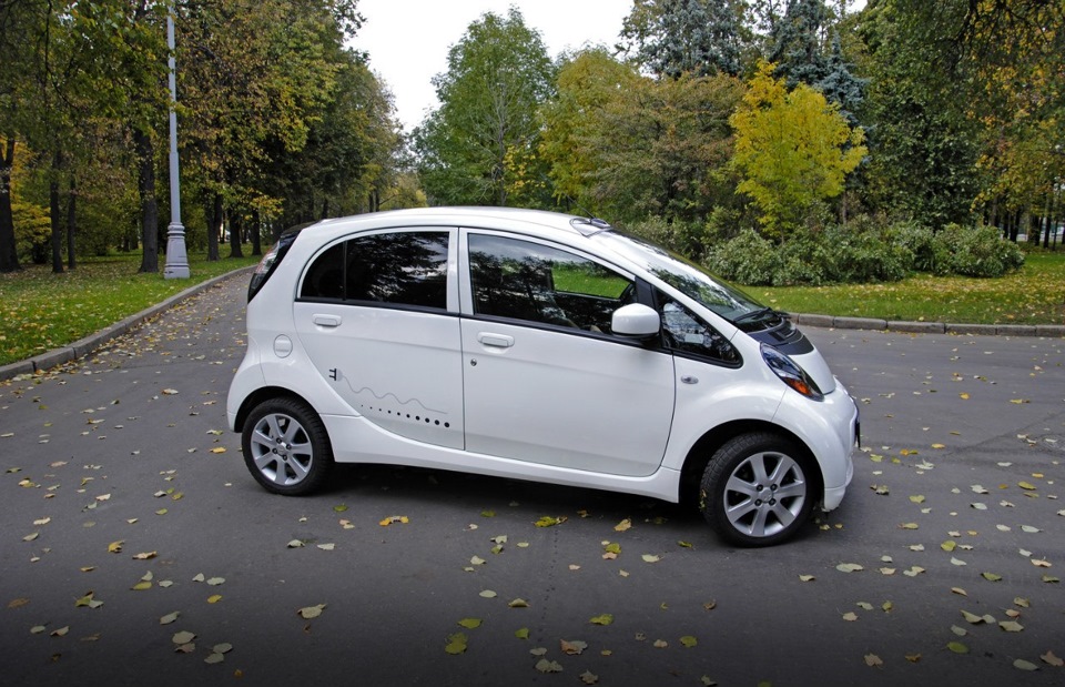 Mitsubishi i miev не заряжается