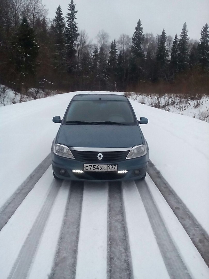 ПОМЕНЯЛ РЕЗИНУ НА ЛЕТО — Renault Logan (1G), 1,6 л, 2012 года | шины ...