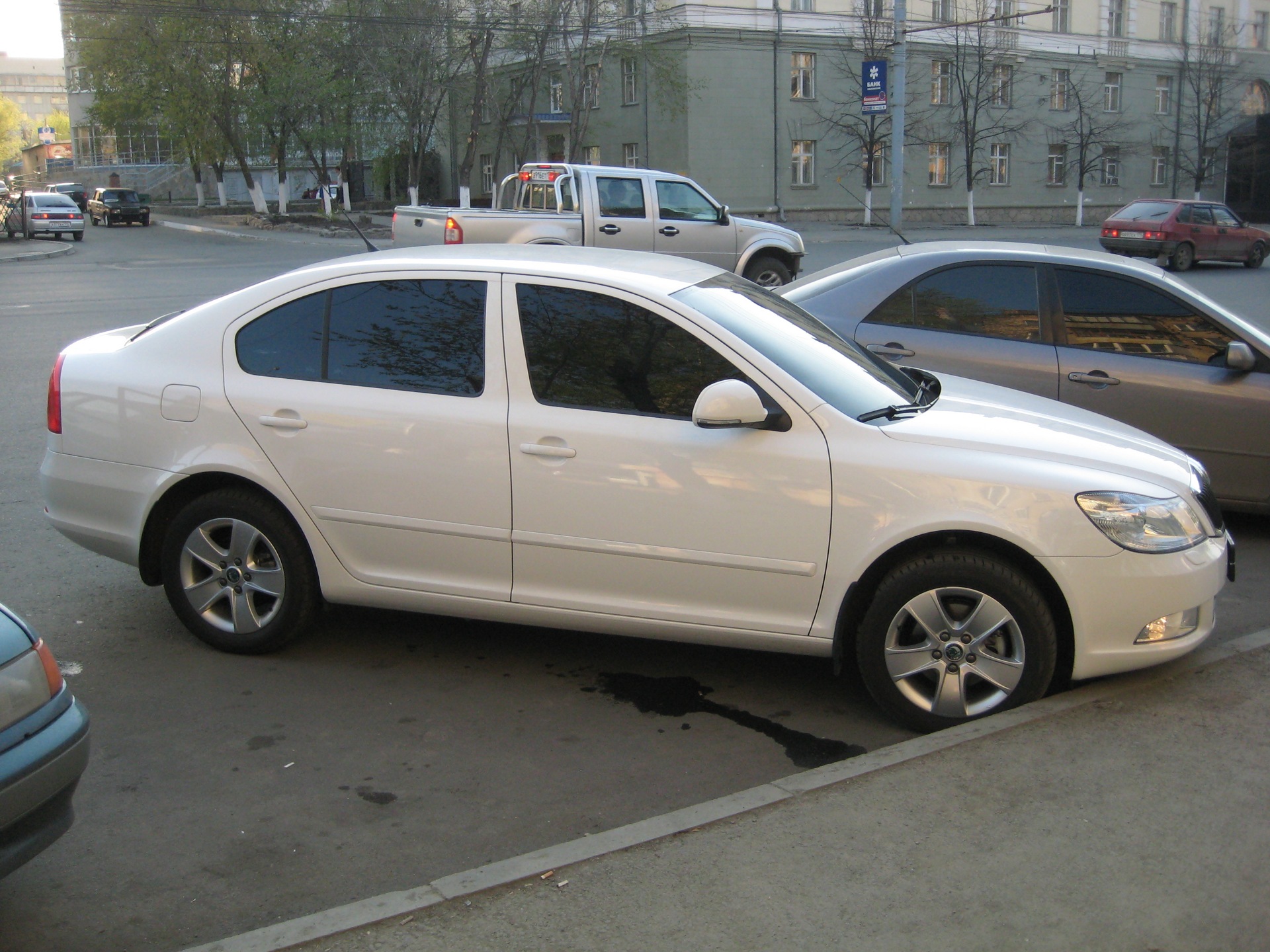 Тонируемся правильно — Solar Gard Supreme — Skoda Octavia A5 Mk2, 1,8 л,  2010 года | тюнинг | DRIVE2