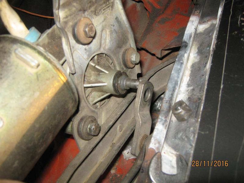 Стеклоочиститель ВАЗ-2108 — Lada 21033, 1,3 л, 1982 года | тюнинг | DRIVE2