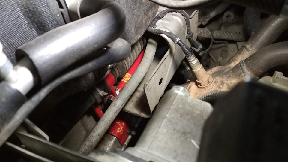 УЩП на Приору с кондиционером — Lada Приора хэтчбек, 1,6 л, 2011 года ...