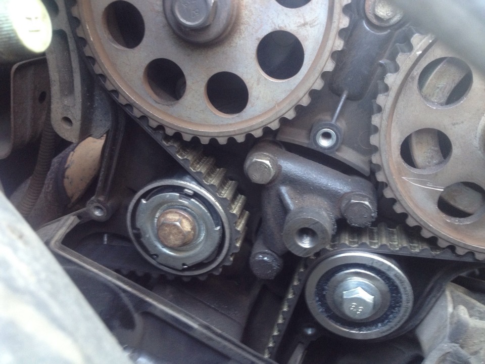 Проверка узла ГРМ спустя 1500 км Marel Ролики — Lada Приора седан, 1,6 ...