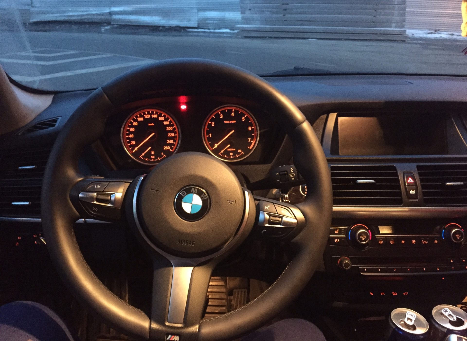 BMW x5 e70 салон