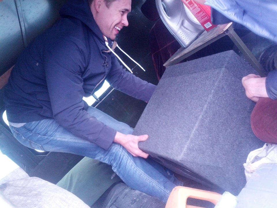 Сабвуфер в УАЗ — УАЗ 3741, 2,7 л, 1989 года | автозвук | DRIVE2