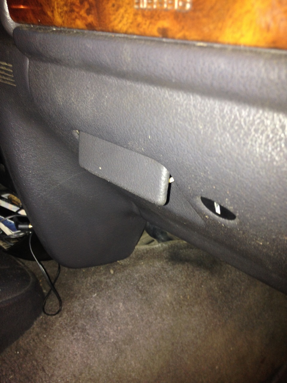 d82b586s 960 Как открыть бардачок без ключа