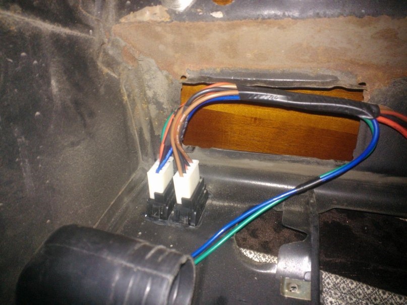Проводка стеклоподъемников — Volkswagen Transporter T3, 1,9 л, 1990 ...