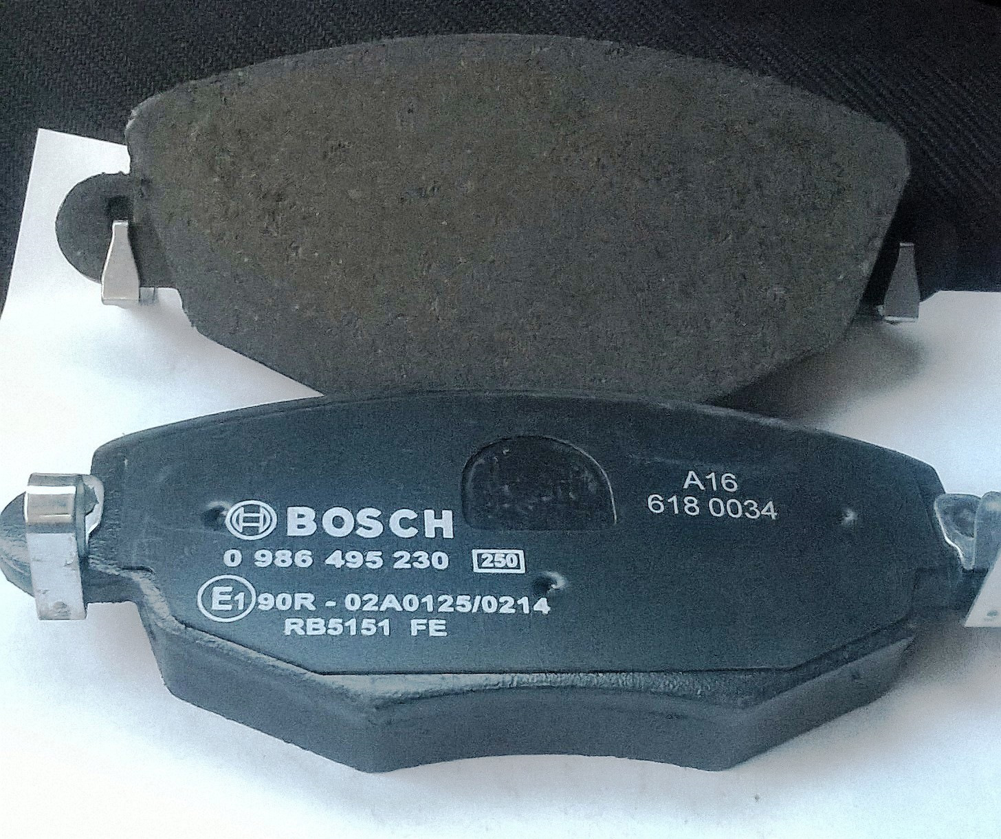 495 02 02. Тормозные колодки Мондео 3. Передние колодки Форд Мондео 3 2006 1.8. Bosch 0 986 495 230.