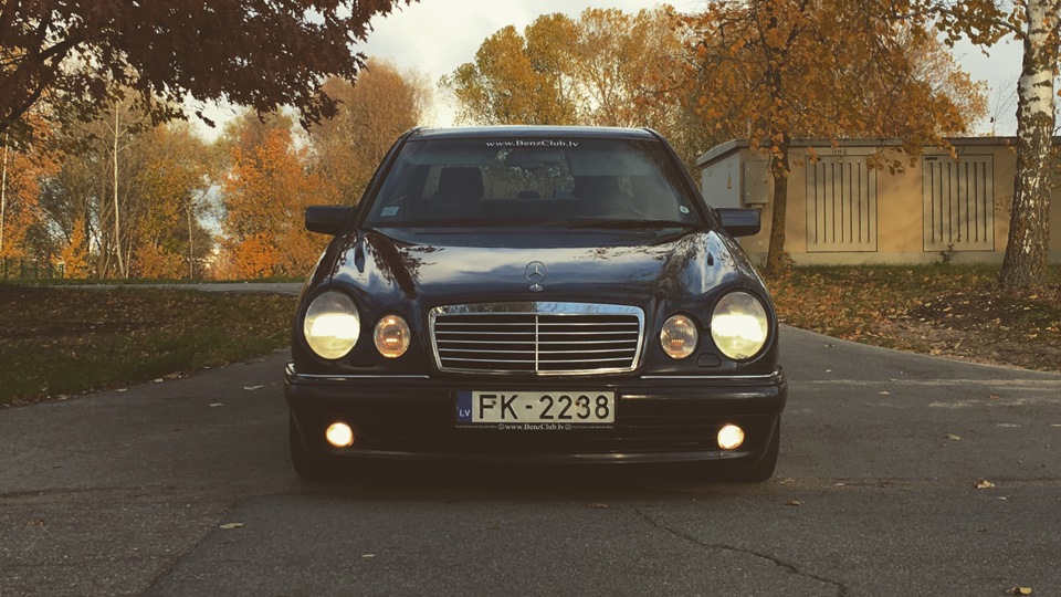 Картинки мерседес w210