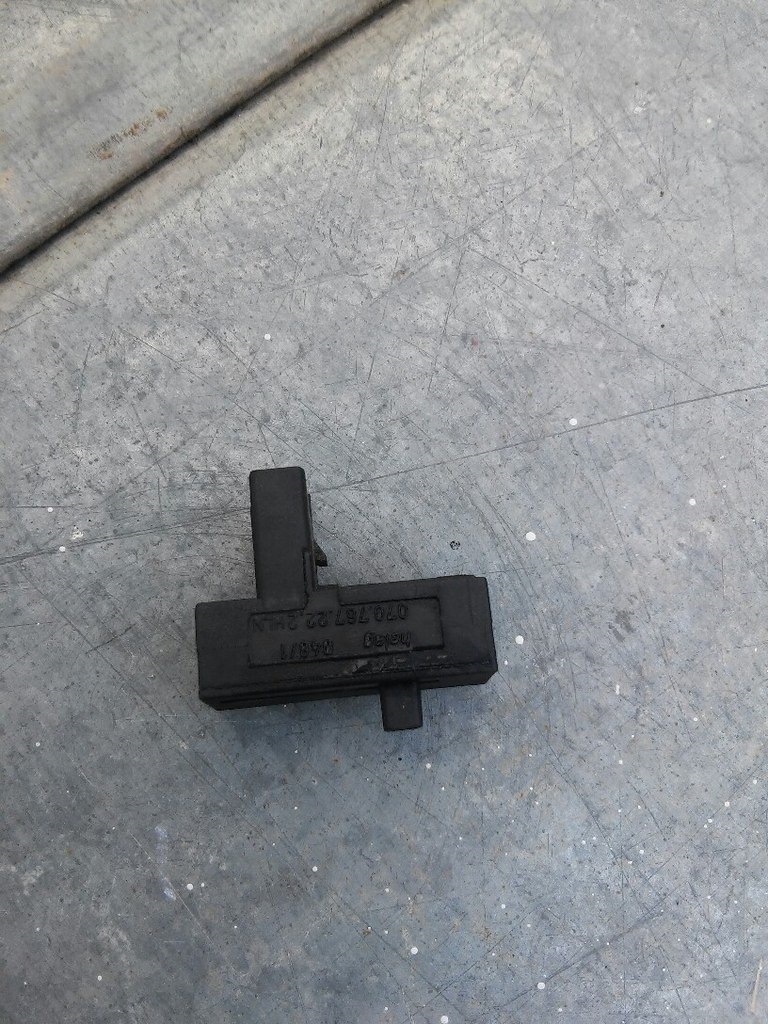 "Не горит подсветка багажника" или "как я чуть не попал на 2000 ...