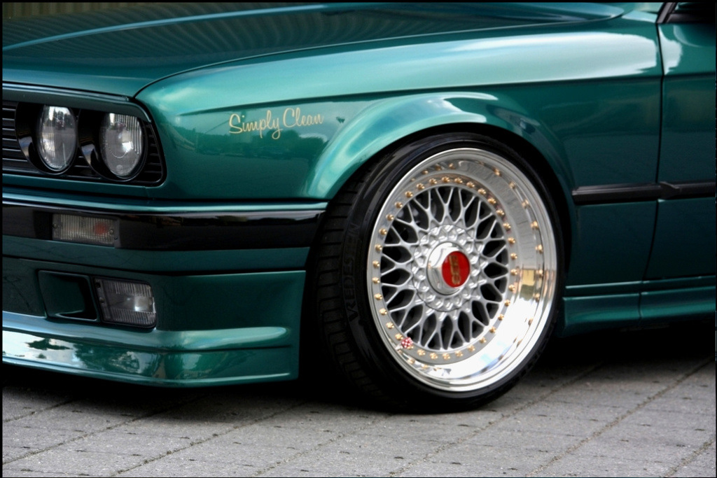 30 дисков. BMW e30 BBS RS. BBS RS e30. БМВ е30 на ббс. BMW e30 диски BBS.