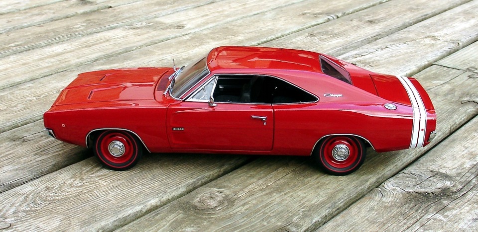 Dodge Charger R T 1968 Ertl American Muscle Authentics 1 18