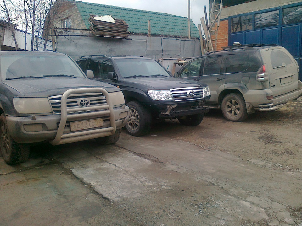 видеофайл утилизация бронированного крузака. Lexus lx450 1996 черный. ленд крузер 200 с людьми. Land cruiser 305. владелец крузака.