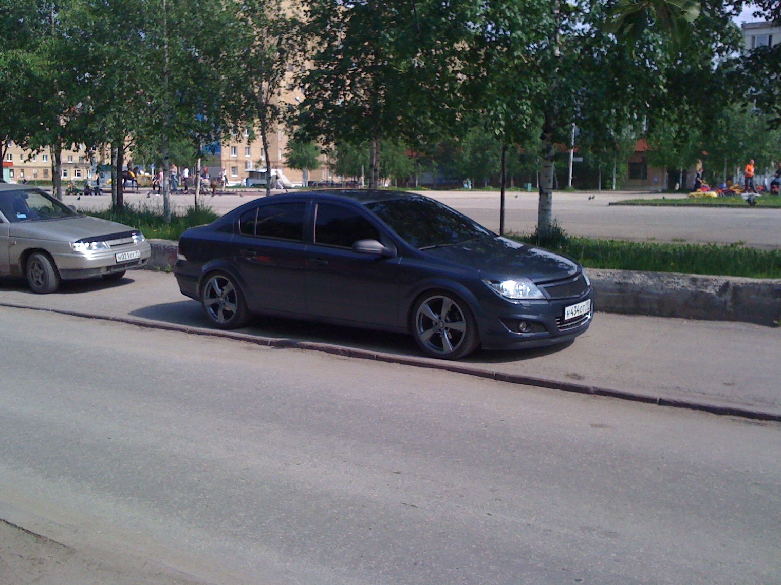 Низкая — Opel Astra H, 1,6 л, 2008 года | покатушки | DRIVE2