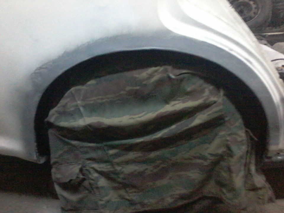 Ну вот наконец то начал шпаклевать кузов)) — Toyota Mark II (90), 3 л ...