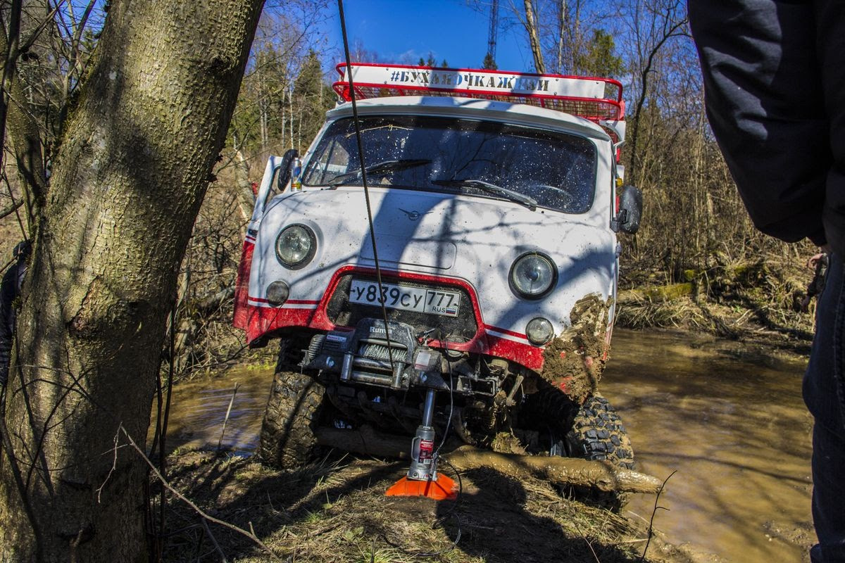 Буханка на бездорожье. УАЗ Буханка drive2. УАЗ Буханка по грязи. УАЗ Буханка грязь бездорожье. УАЗ Буханка по бездорожью.