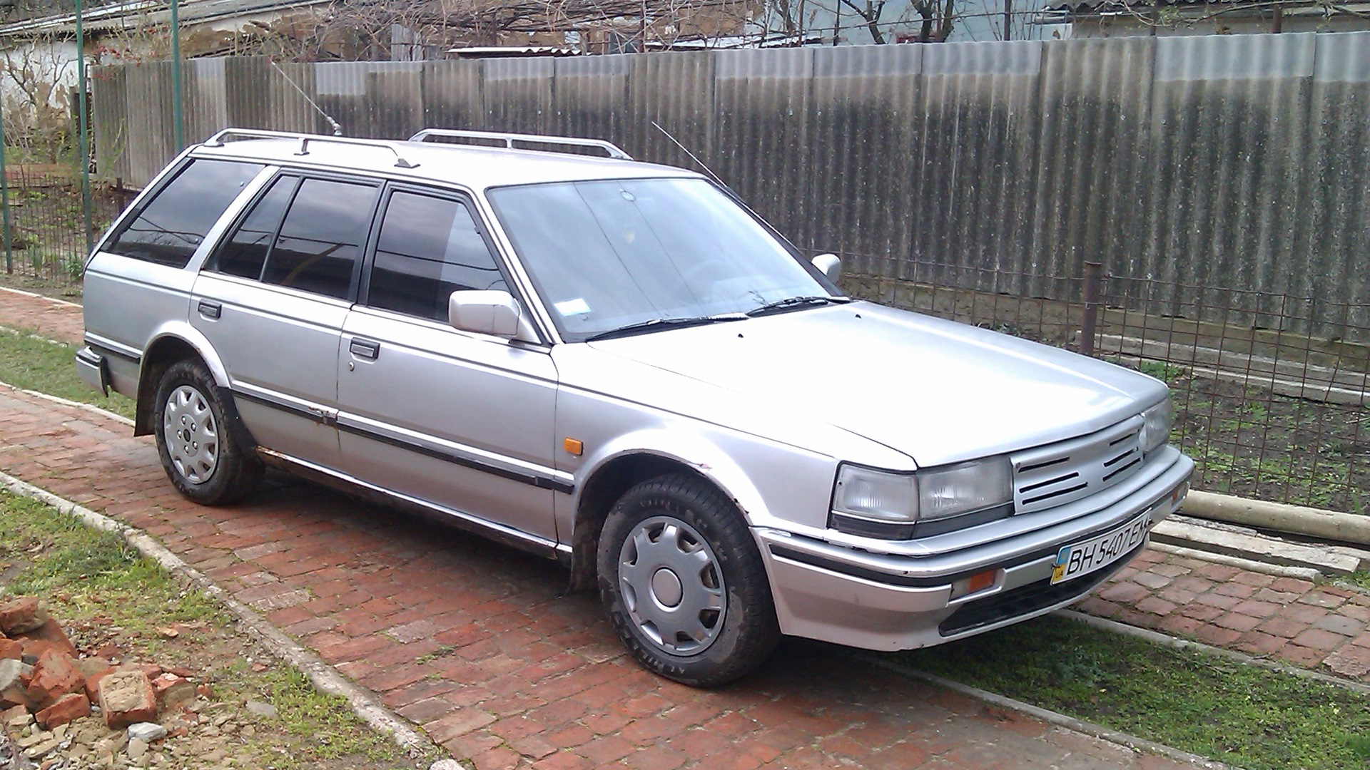 Nissan Bluebird 610