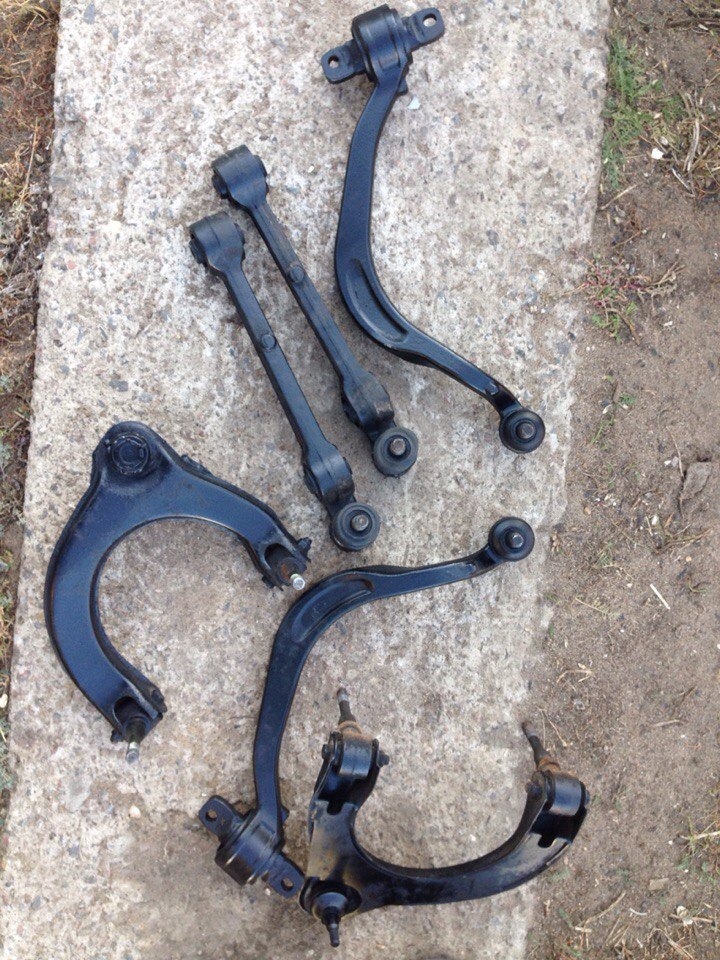 Верхний рычаг mitsubishi trw. 'mr554376 mitsubishi рычаг. Верхний рычаг галант 8. Рычаг нижний передний mitsubishi galant 8. Рычаги передней подвески митсубиси галант 8 японец.