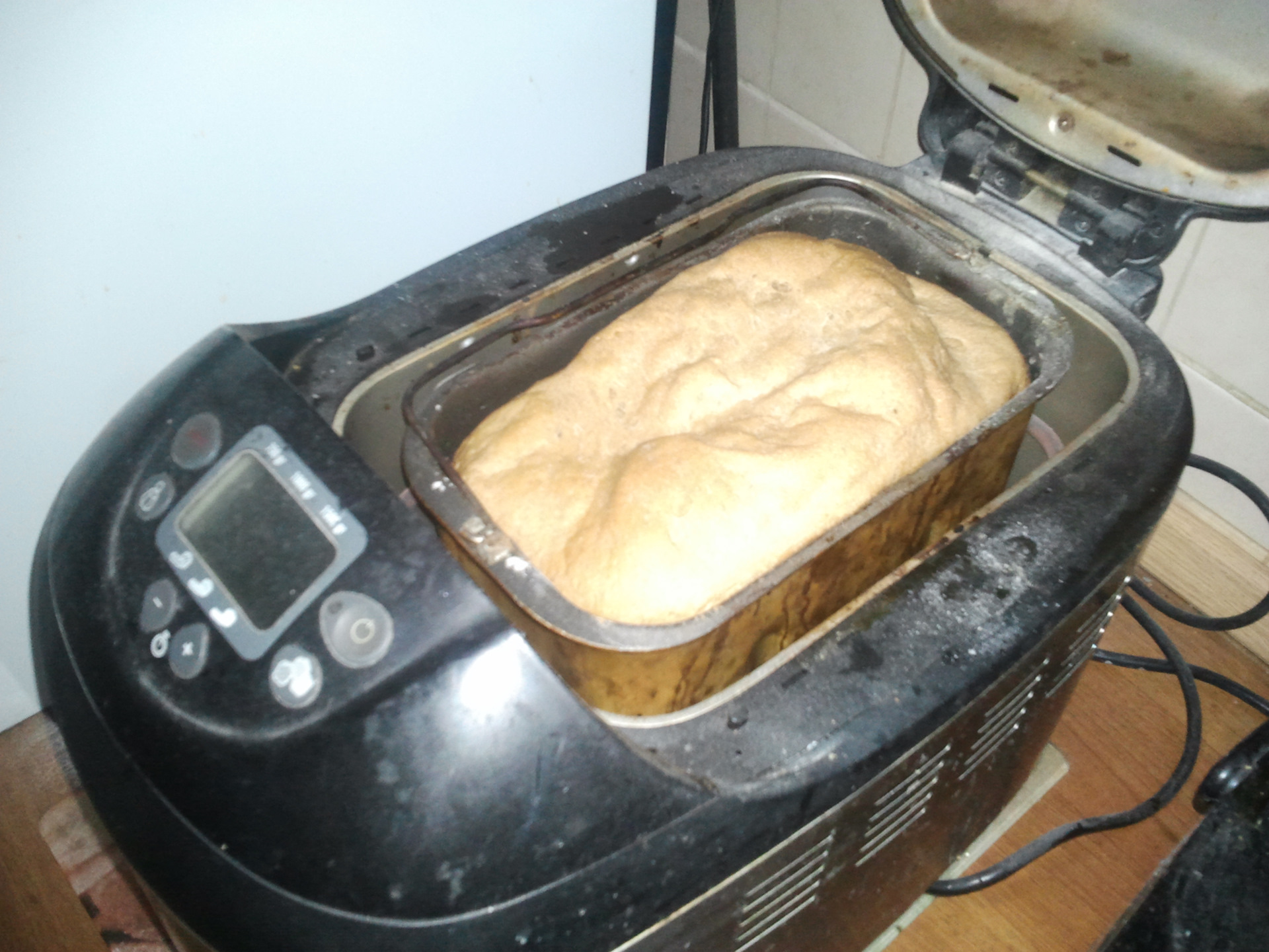 Печь хлеба электрическая. Хлеба печка электрическая. Чудо-печь электрическая для хлеба. Чудо печка для хлеба. Электрическая хлебопечка.
